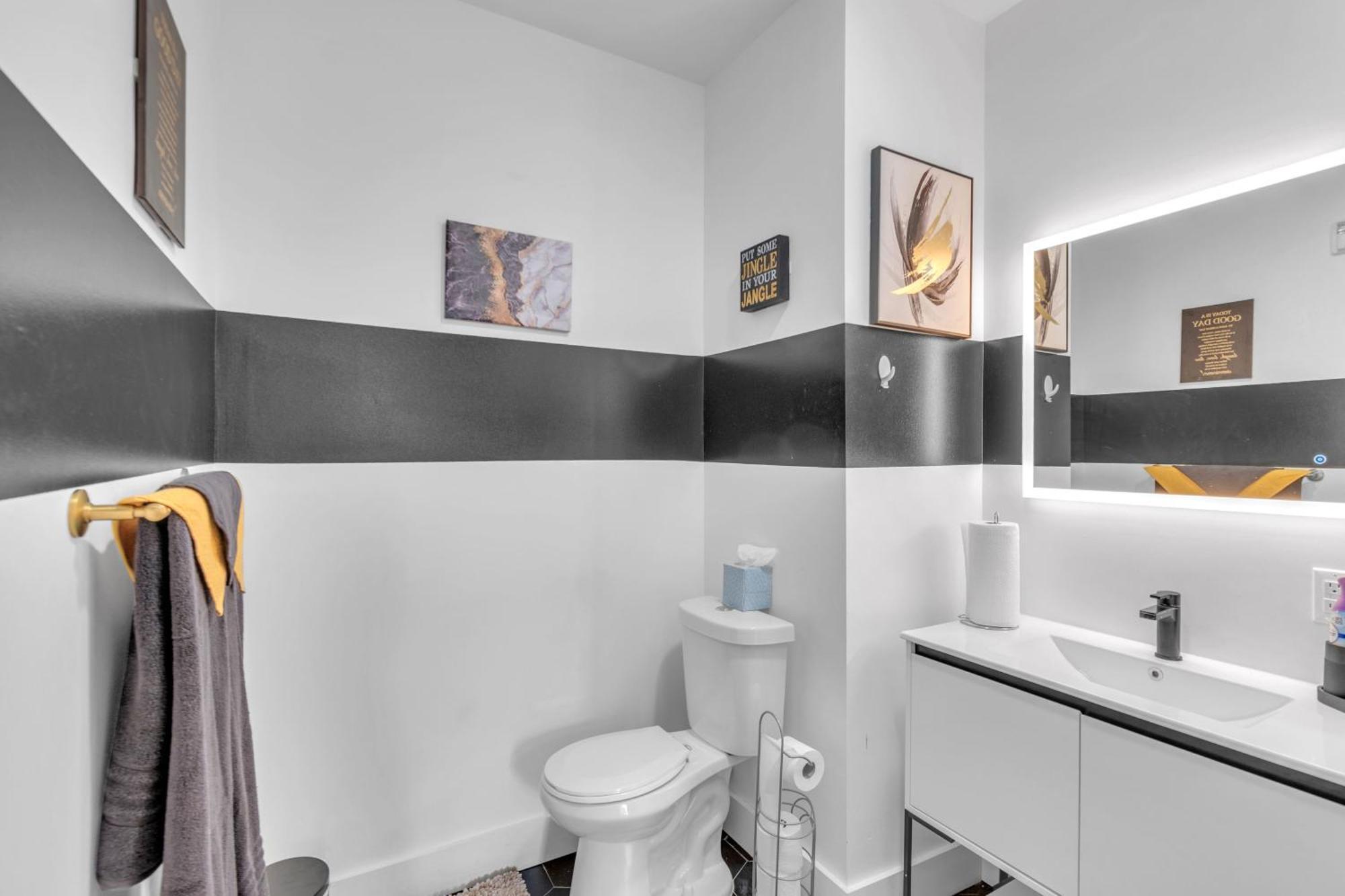 Royal Oasis Indoor Pool, Free Parking, Near Nyc Appartement Elizabeth Buitenkant foto